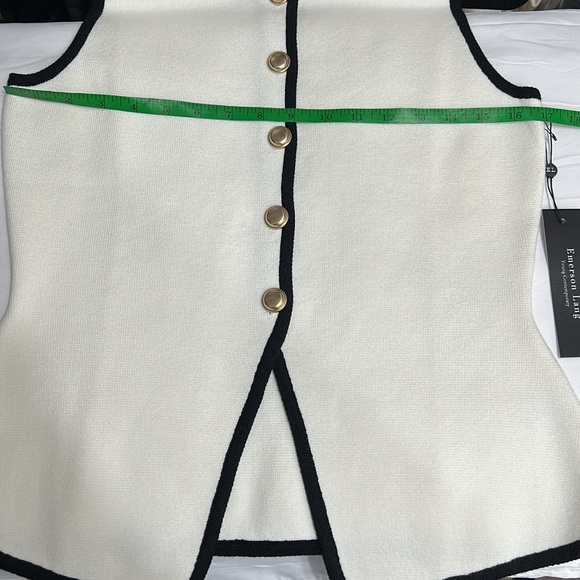 Emerson Lang Crew Sweater Vest - Picture 7 of 9
